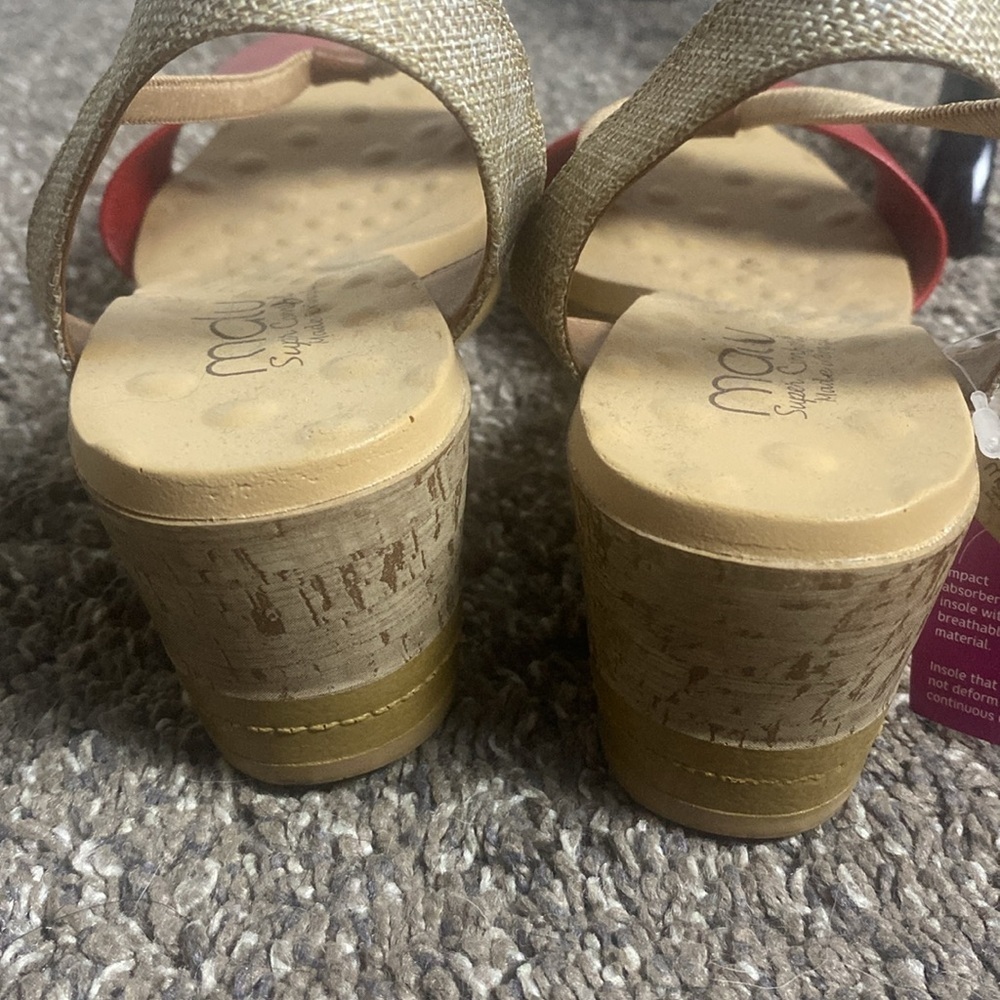 Malu Super Comfort Wedge Sandals sz 9 NWT Natural Massage Impact Absorbing - Picture 4 of 7